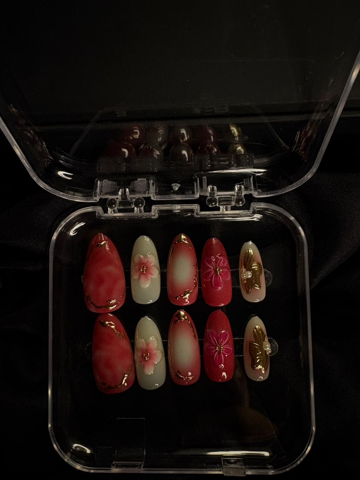 Luxury Red Floral 3D Press-On Nails – Golden Elegance